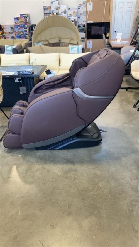 Insignia Zero Gravity Full Body Massage Chair Tested Working