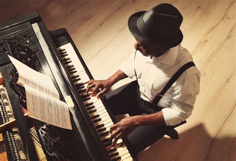 6 Best Tips For Learning Piano On Your Own