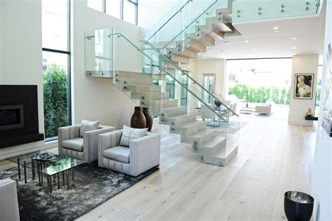 14 Glass Stair Railing Ideas For Your Home Housessive
