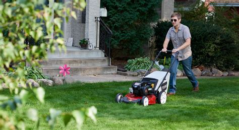 5 Mowing Tips For A Beautiful Lawn Toro Yard Care Blog