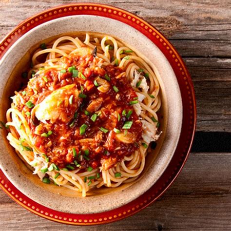Make the salted egg sauce: Spaghetti With Crab Sauce Recipe Main Dishes with olive ...