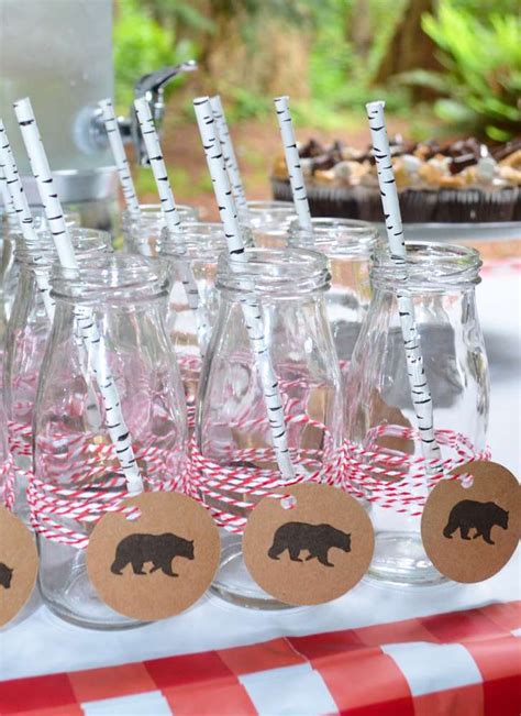 Throw an adorable camping themed baby shower! Camping/Outdoor Baby Shower Party Ideas | Wilderness baby ...