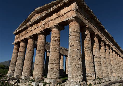 In the middle of the sicilian countryside, not far from the tyrrhenian sea, it looks. Segesta - Wonders of Sicily - SICILIA