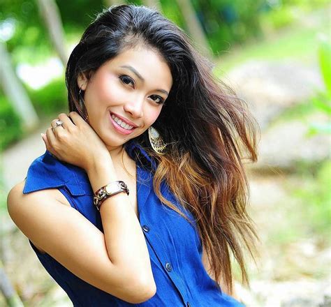 Women are generally happier with being single than men are, according to a new study from uk research firm mintel. Cambodian Mail Order Brides - Why Cambodian Single Girls ...