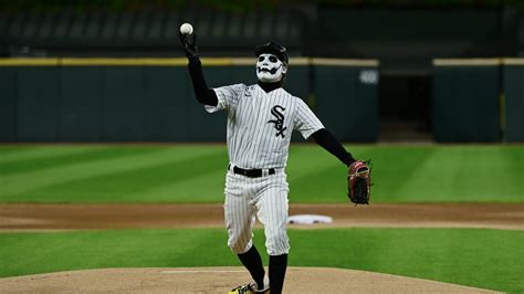 Ghosts Papa Emeritus Iv Threw Out The First Pitch At A White Sox Guardians Game