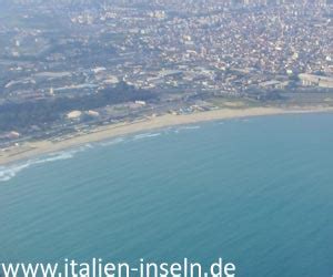 Catania legszebb strandjai és homokos tengerpartjai. Playa di Catania, Sandstrand an der Ostküste Siziliens