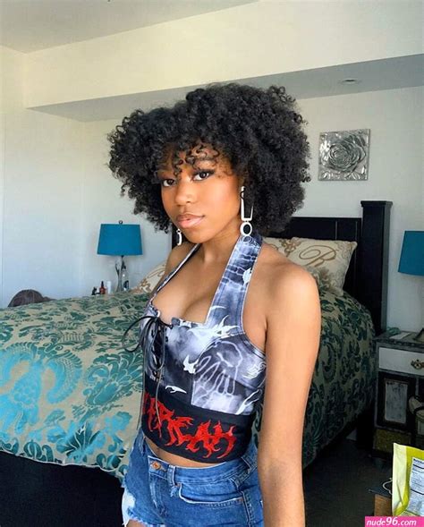 Riele Downs Leaked Nudes Nude96