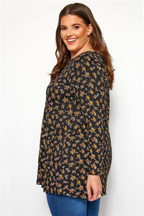 Black Ditsy Floral Long Sleeved Swing Top Yours Clothing