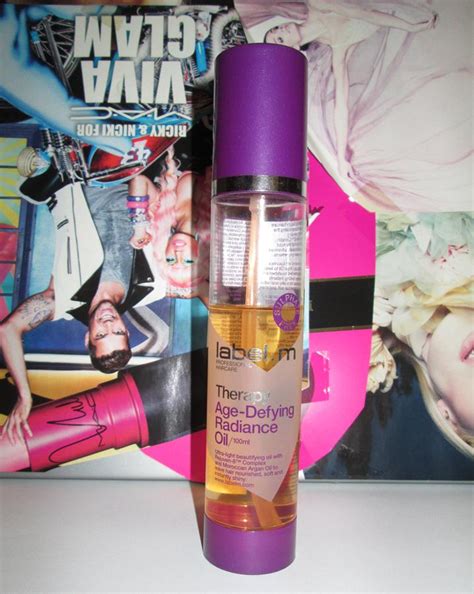 Sian babish is a writer for bestreviews. Review label.m Therapy Age-Defying Radiance Oil - Ioana ...