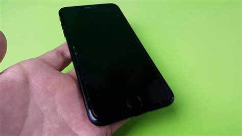 The first thing you need to do in order to fix iphone 7 yellow screen is to go to the 'settings' in your phone. iPhone 7 / 7 Plus: How to Fix Black Screen/ Wont Turn On ...