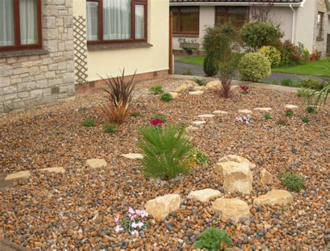 Small front garden ideas with parking can also make your home look appealing. A low-maintenance front garden « GBD Garden Design