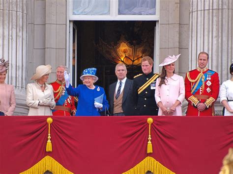 Photos and videos from the work & activities of the queen & the royal family. Stop romanticising the royal family | Red Pepper