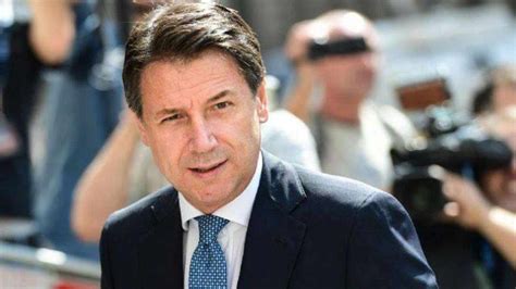 Salva radio radicale per garantire il diritto dei cittadini a conoscere per deliberare. Chi è l'ex moglie di Giuseppe Conte? Somiglia ad una ...