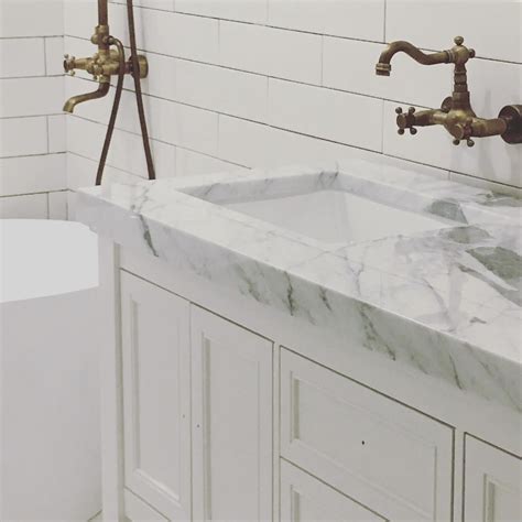 You can go online to find great products in almost any style you. Love the plumbing fixtures | Bathroom inspiration, Classic ...