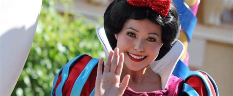 18 Surprising Secrets From Former Disney Park Princesses Disney