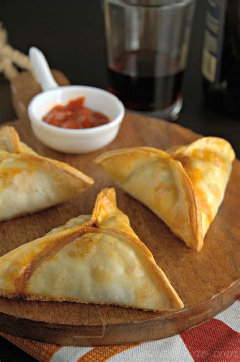 Empanadas De Picadillo Y Plátano Maduro Frito La Cocina De Vero