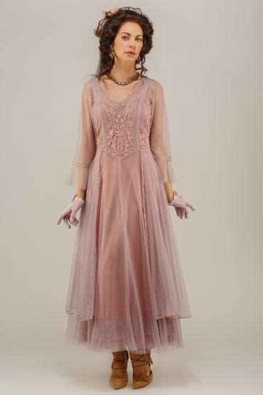 True Romance Nataya Cl 075 Vintage Style Wedding Dress In Mauve