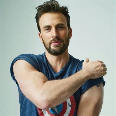 Chris Evans Leaked Photos Pics Shirtless Pictures Biography Wiki