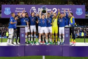 Latest premier league statistics, standings, fixtures, results and other statistical analysis. Everton lift Premier League 2 Division 1 trophy