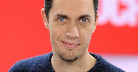 C'était sur une grande route, j'marchais là d'puis des jours / voire de. Fabien Marsaud (Grand Corps Malade) - Enregistrement de l ...