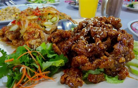 The following are 10 of the most popular dishes you've got to try. PHOTOS SAYS Top 10 Halal Restaurants To Satisfy Your ...