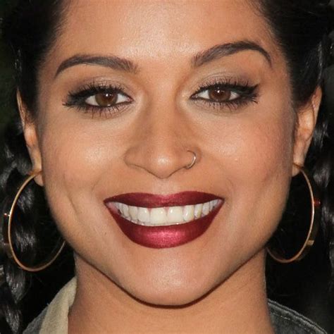 Have The Most Natural Red Lips Makeup Looks Used By Celebrities With
