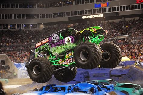Top 10 Amazing Monster Truck Show Events In Usa