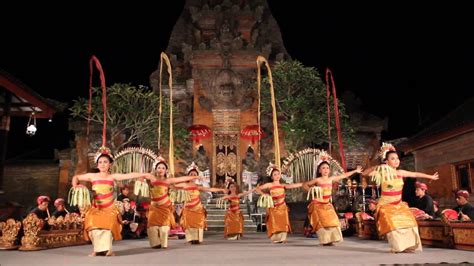 Traditional Balinese Dance At The Peliatan Royal Palace Ubud Bali