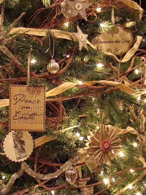 Simple And Natural Christmas Tree Decorating Ideas For 2015