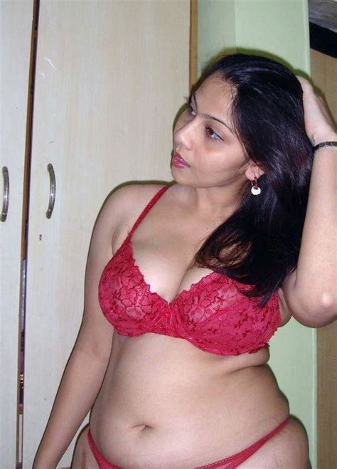 Indian Mature Super Hot Aunty Wife Sex Nude Big Boobs Ass Pics