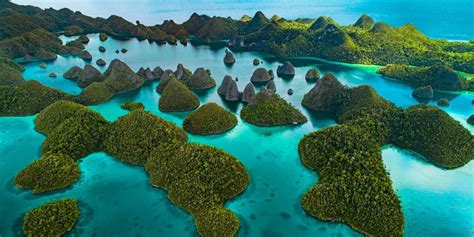 Five Otherworldly Nature Experiences In Raja Ampat Travelogues From