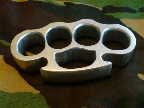 Weaponcollectors Knuckle Duster And Weapon Blog Home Made Knuckle