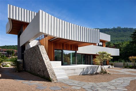 Ridged Ribbons Of Concrete Wrap House In South Korea By Ode Architects Free Autocad Blocks