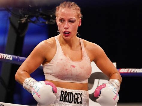 Boxing News Ebanie Bridges Shannon Courtenay Eye Injury Instagram