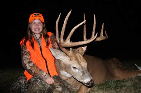 Illinois Connection Guided Deer Hunts And Lodge Whitetail Bowhunting