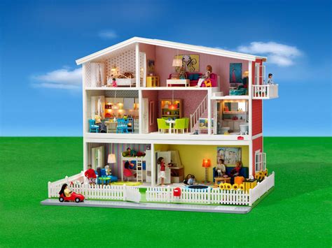 The 18 Best Dollhouses To Buy For Kids In 2018