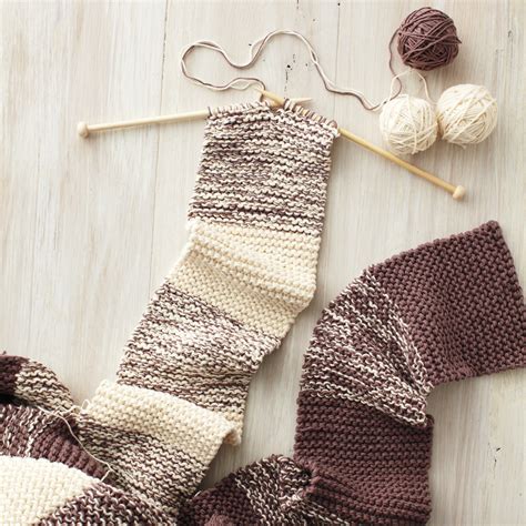 Us of america welcome on knitting blog from we are knitters with tips on how to knit and crochet plus useful tricks for beginners and advanced makers. Knitting Ideas: Charming Patterns and Creative Projects ...