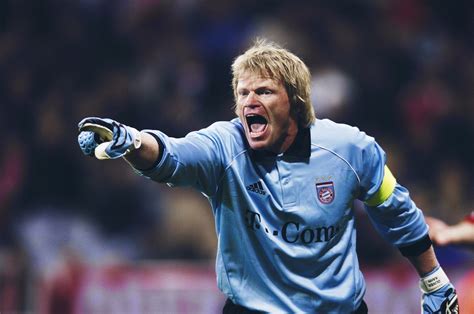 Oliver kahn is a german former footballer and one of the most celebrated goalkeepers in the history of the game. MO Bio - Oliver Kahn, le Titan allemandMain Opposee