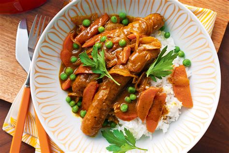 Beef sausages are notoriously dry, but the addition of textured soy protein and sausage phosphates make these sausages nice and moist. How to prepare garlic