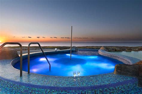 Hard Rock Hotel Riviera Maya Wedding - Modern Destination ...