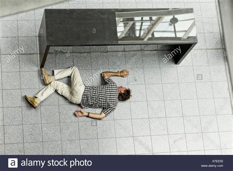 Man Lying Dead Stock Photos And Man Lying Dead Stock Images Alamy