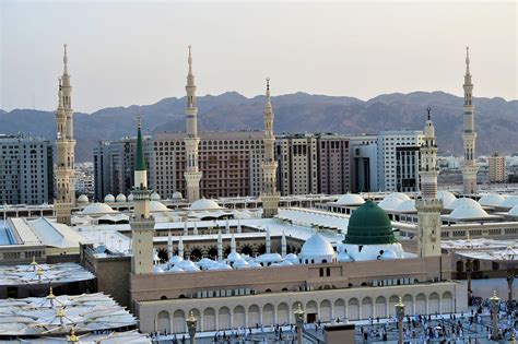 Mecca And Medina Sacred Sites Or Development Engines Middle East