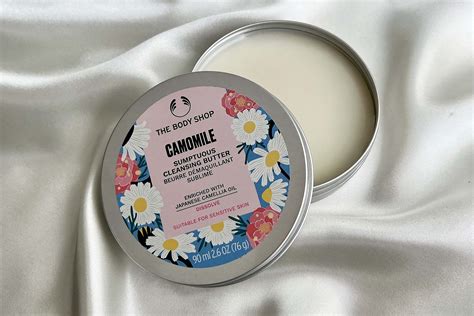 The Body Shop Camomile Sumptuous Cleansing Butter Camellia Limited