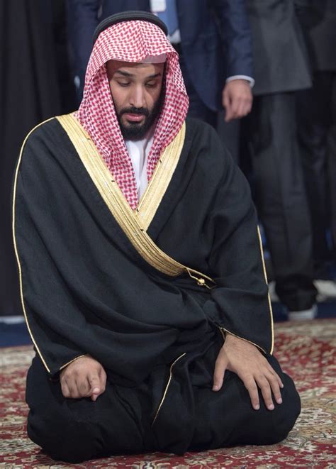 This page is for mohammed bin salman fans to talk about his business. شاهد .. صور للأمير محمد بن سلمان يؤدي الصلاة في الجامع الأزهر | صحيفة المناطق السعودية