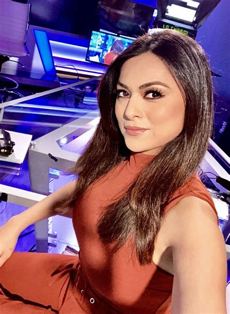 Aishah Hasnie— Fox News Hotreporters