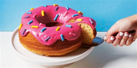 Giant Vanilla Donut Cake Recipe