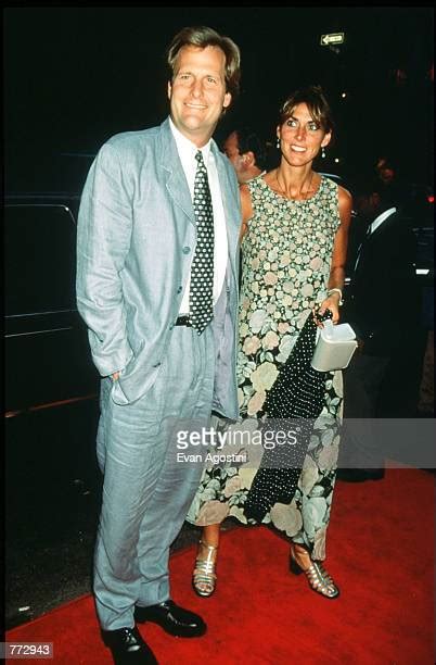 Jeff Daniels Wife Photos And Premium High Res Pictures Getty Images