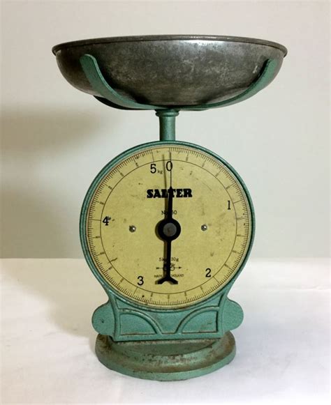Vintage Scales Curious Science