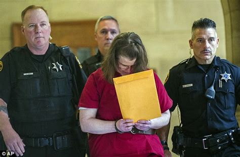 Pittsburgh Woman Who Drowned Sons Sentenced To 80 Years Daily Mail Online