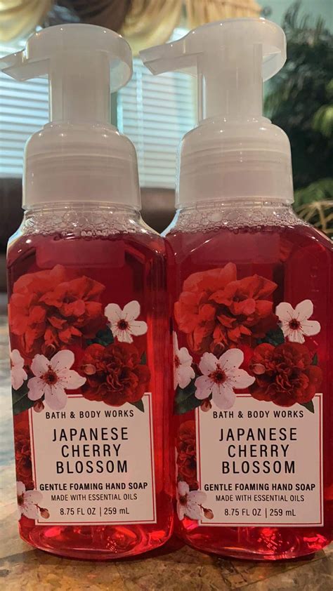 Buy Bath And Body Works Gentle Foaming Hand Soap Japanese Cherry Blossom 2 Pack Online In Turkey